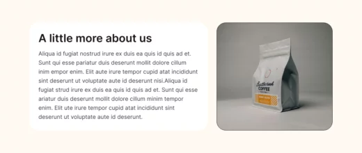 Un sachet de café avec les mots Un peu plus sur nous.